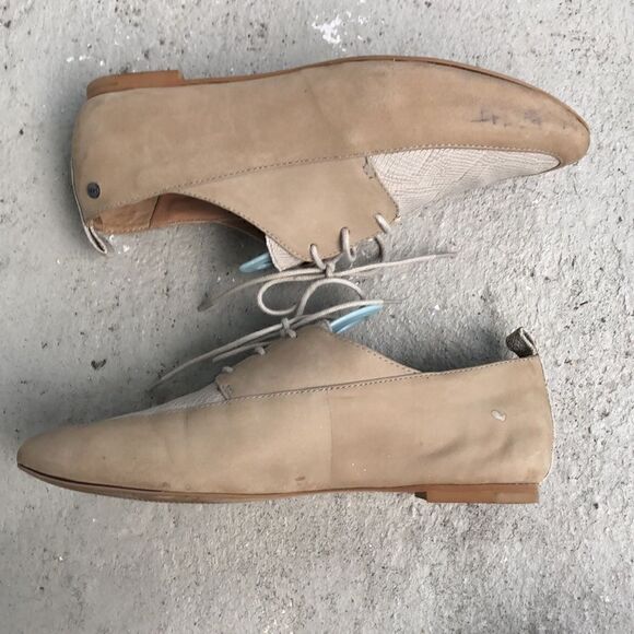 Uggs Marji  Snake  Oxfords - Picture 3 of 8